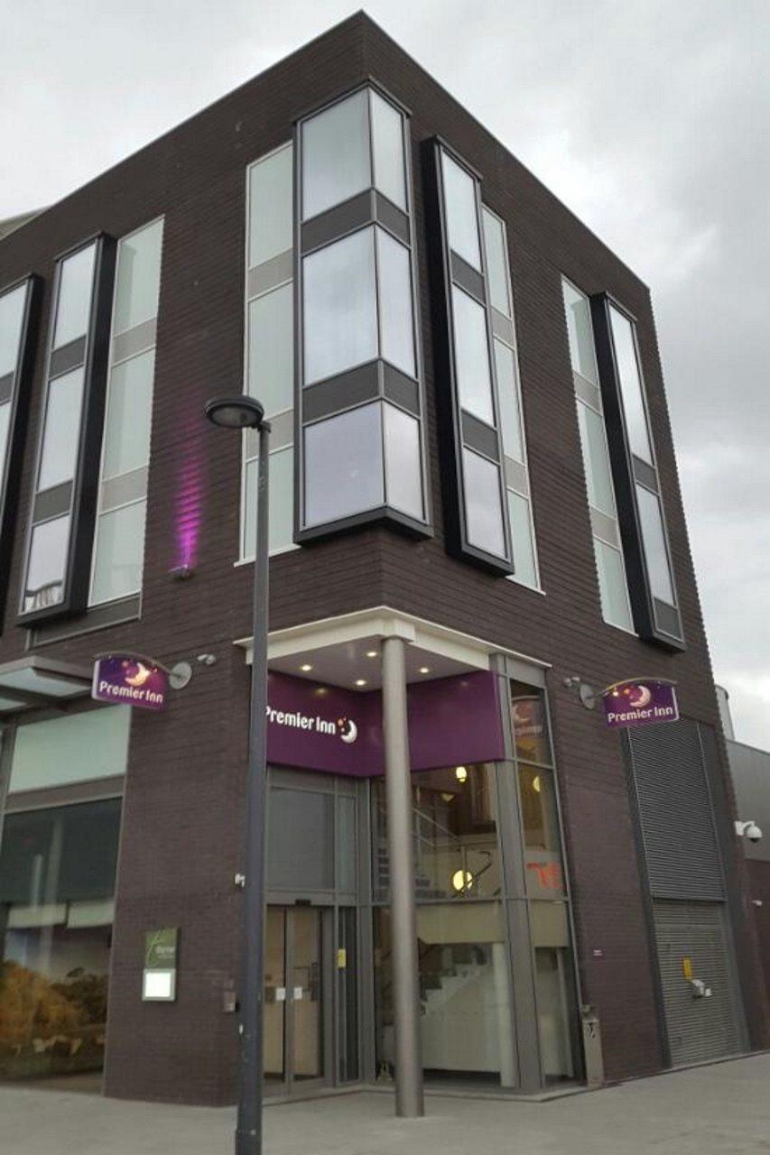 Premier Inn تيلفورد المظهر الخارجي الصورة